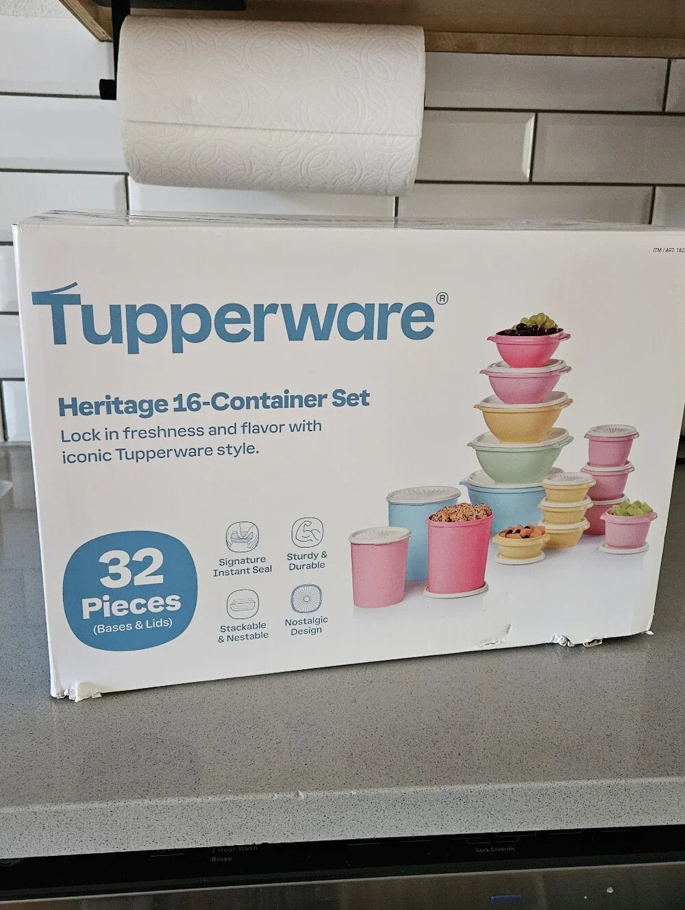 New In box Tupperware Heritage Collection 32 Piece Food Storage Container Set